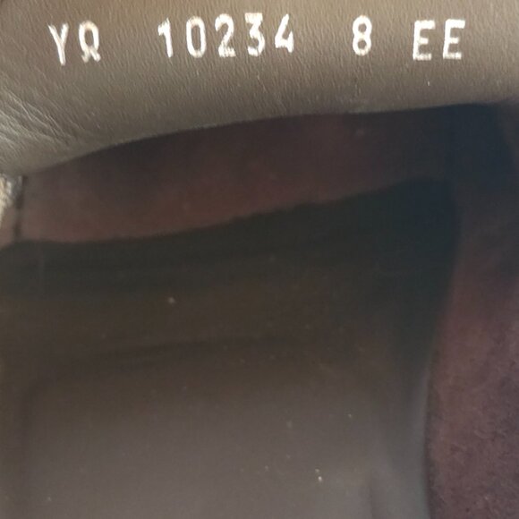 New ! Salvatore Ferragamo Men's Leather Shoes with Cedar Shoe trees- 9 - Picture 6 of 10